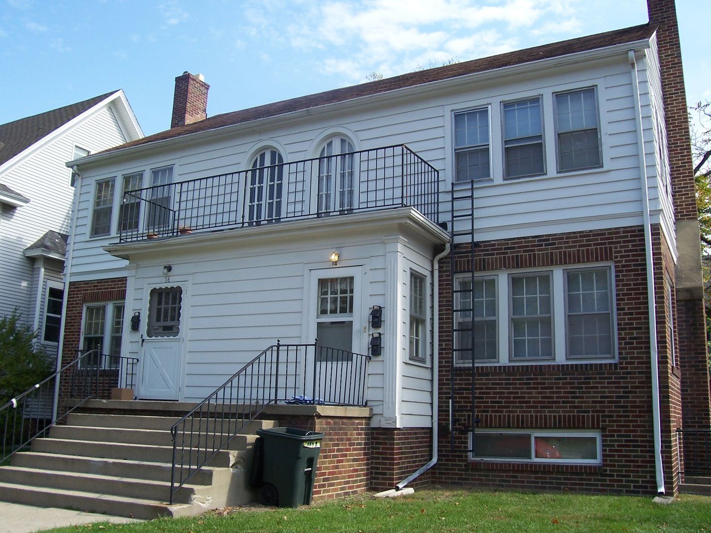 West Lafayette Apartment: 14, 14A, 16 N. Russell St.