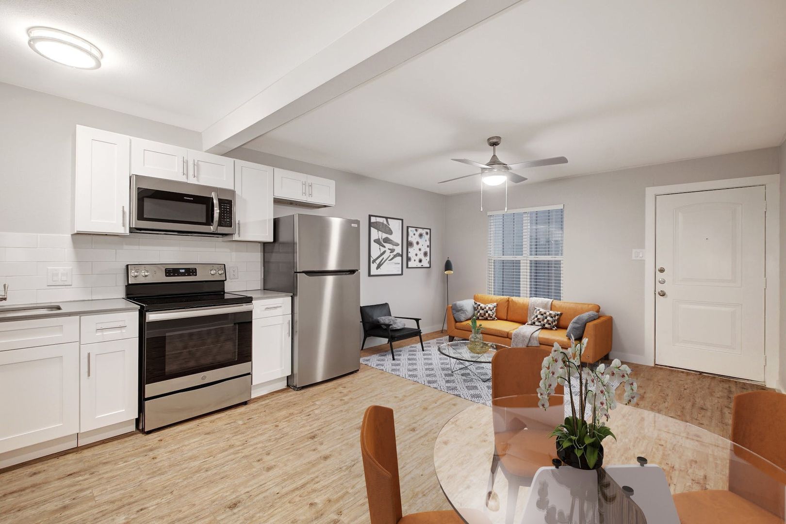 Austin Apartment: 709 Lamar Pl