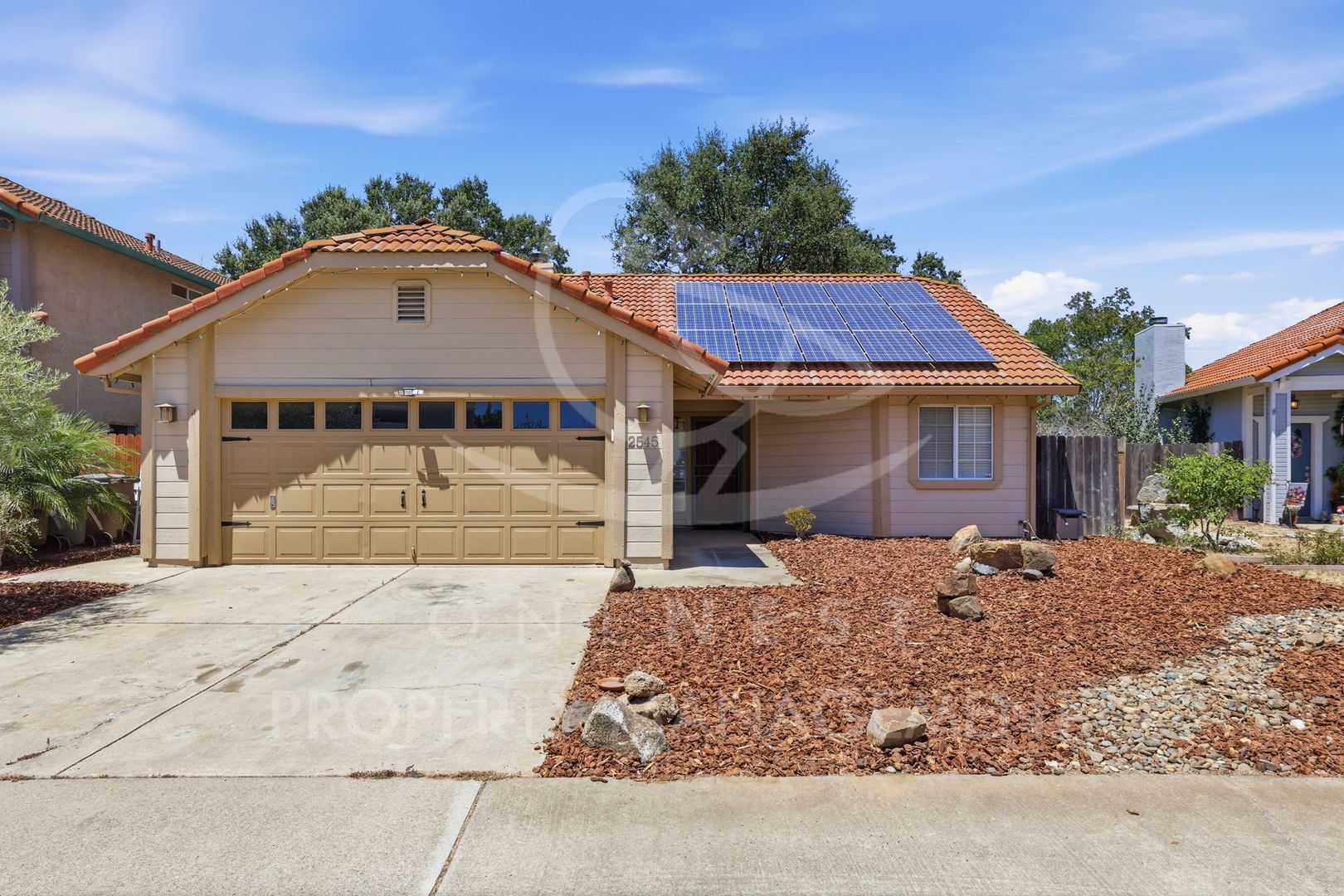 Lincoln House: 2545 Muirfield Drive