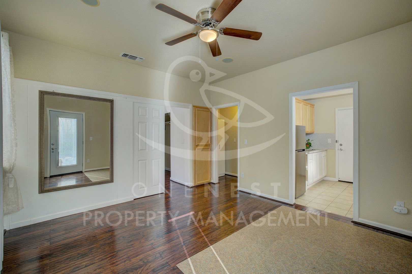 Lincoln House: 290 St Croix Court