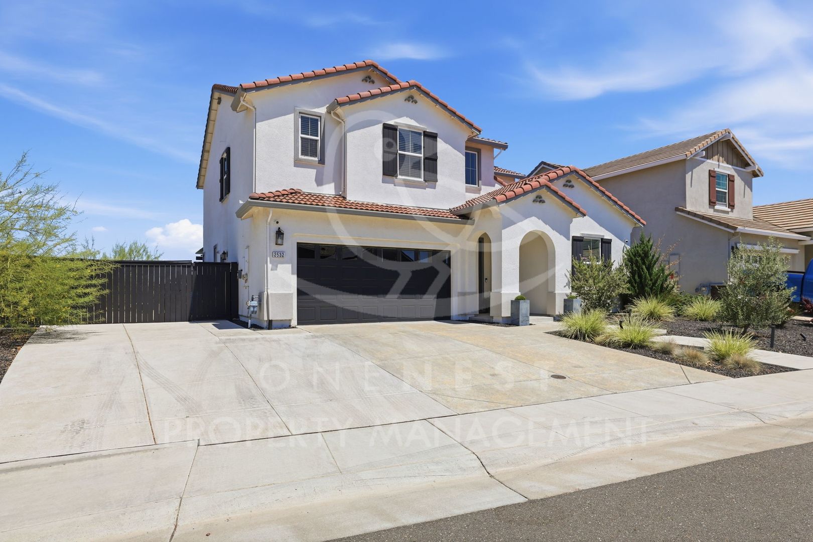 Lincoln House: 2532 Eastridge Drive