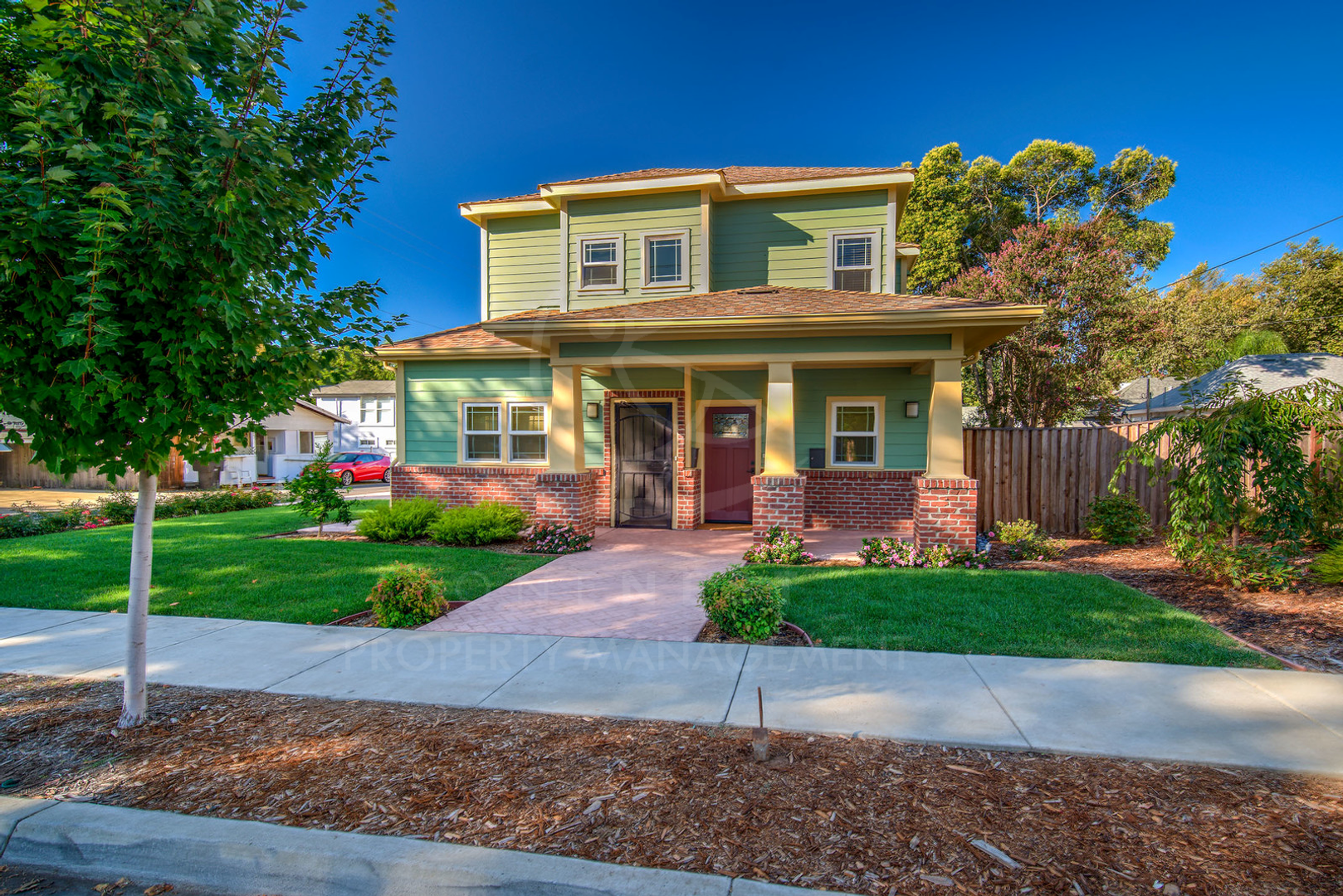 Roseville Apartment: 210 Taylor Street