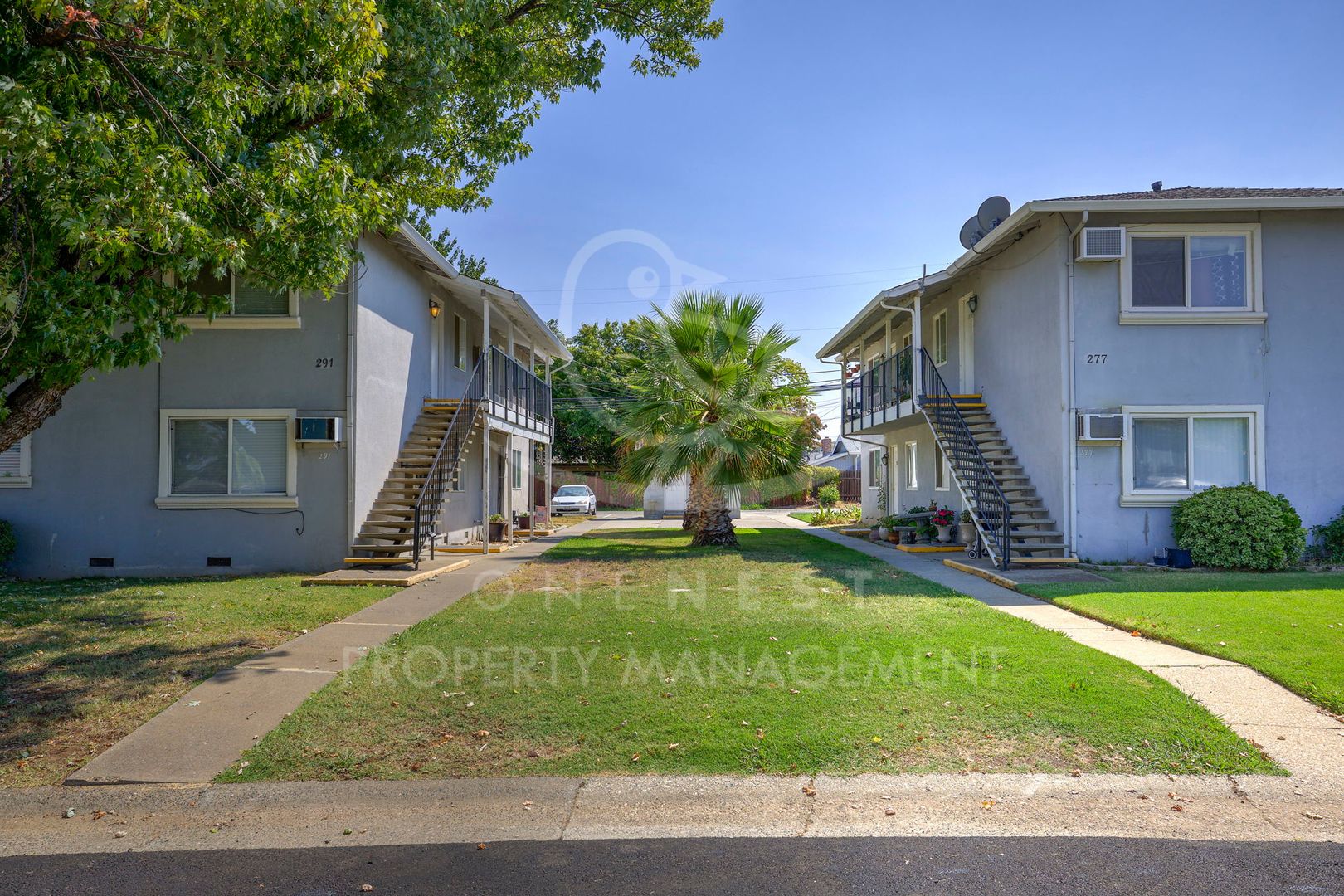 Lincoln Apartment: 277 and 291 J Street Unit A-D