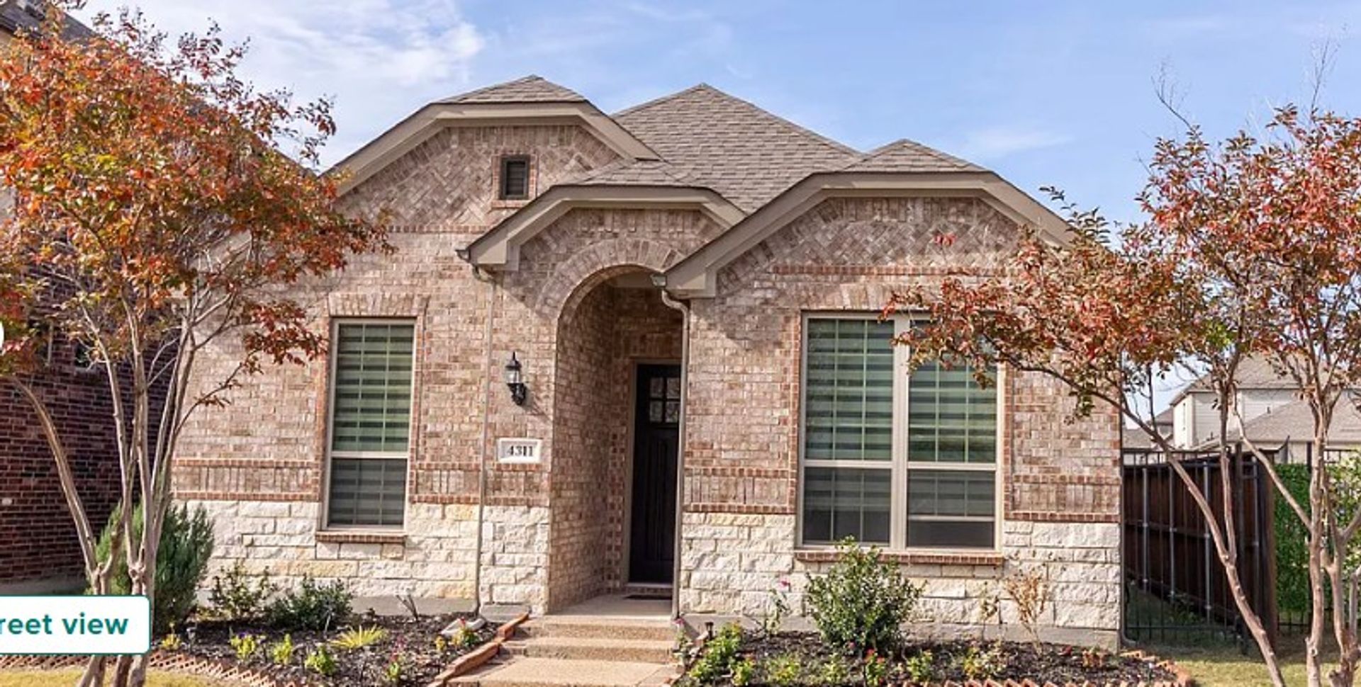 Arlington House: 4311 Fall Blossom Dr
