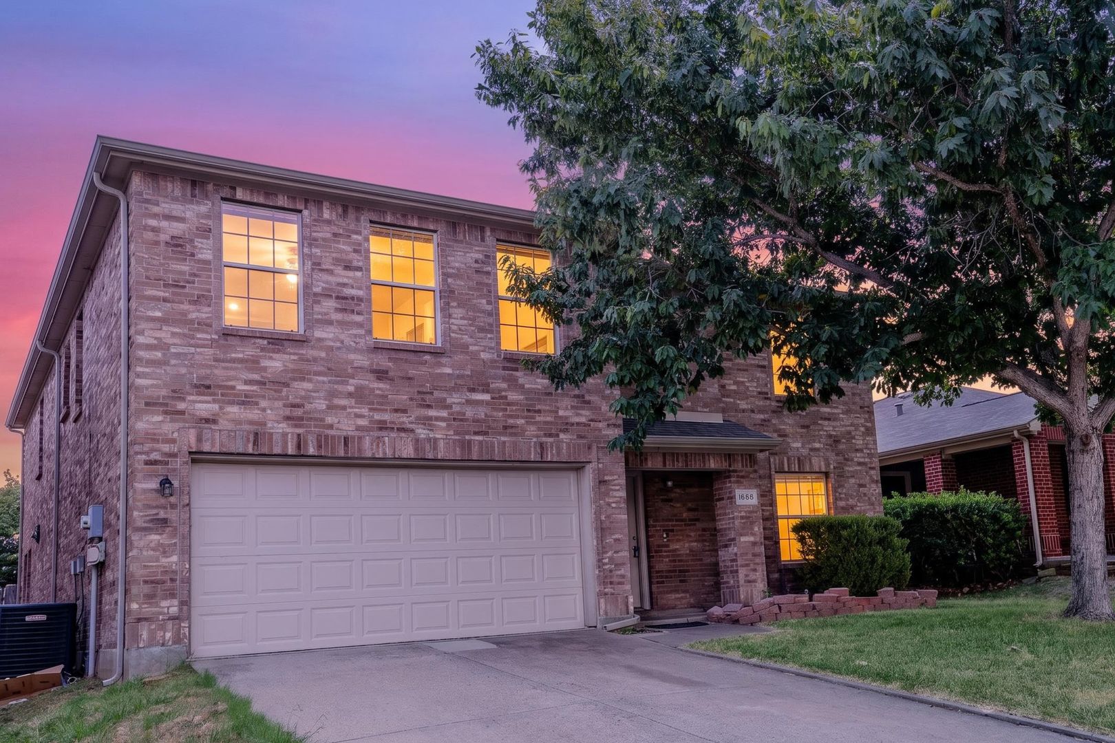 Frisco House: 1665 Princess Ln