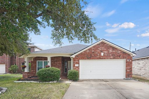3 Bedroom Rental – 7311 Cragmont Bridge Dr, Cypress, TX 77433-1720