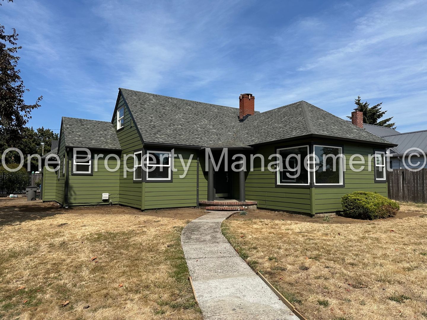 Vancouver House: 902 E 31st St