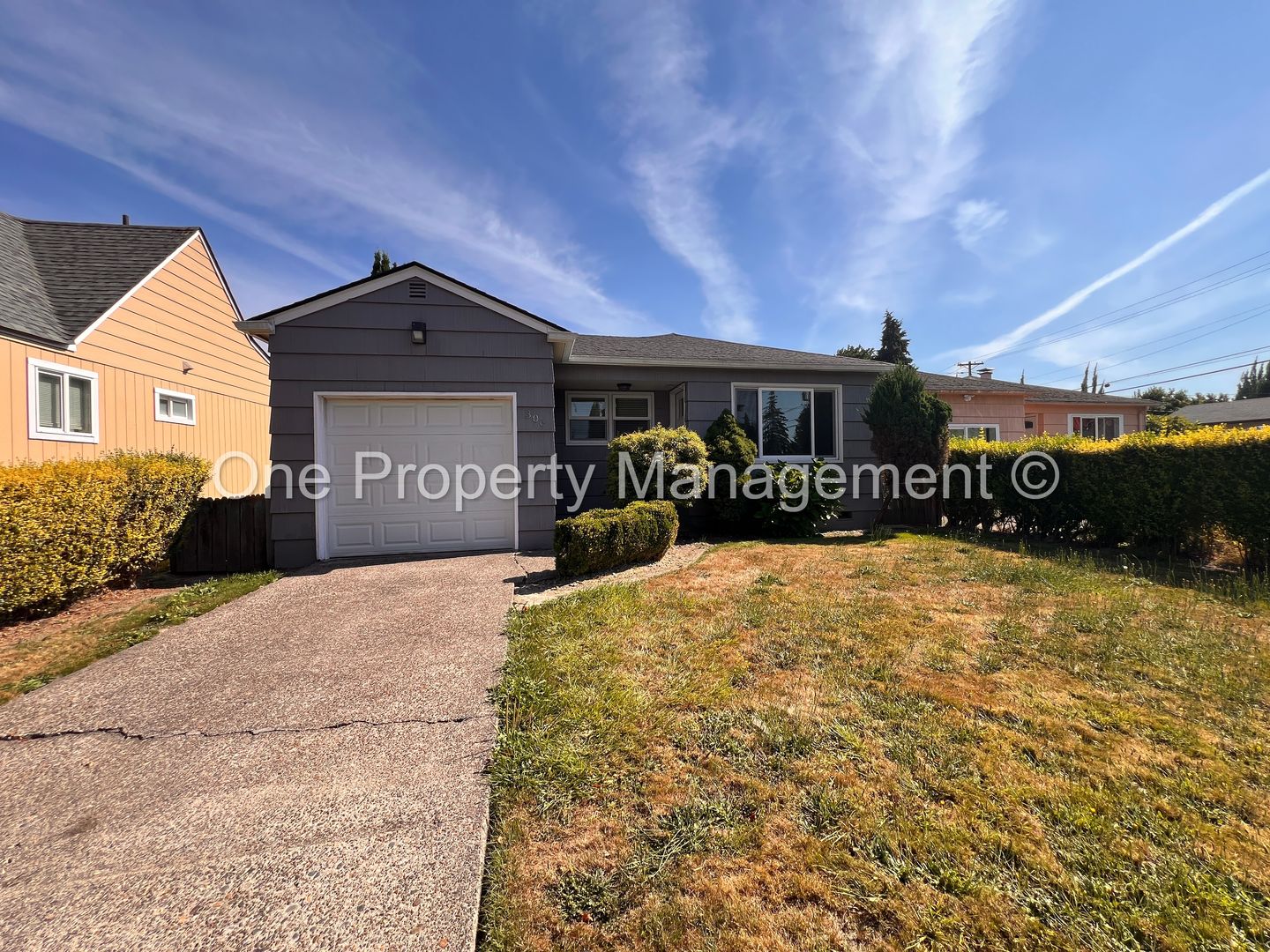 Longview House: 306 Douglas St
