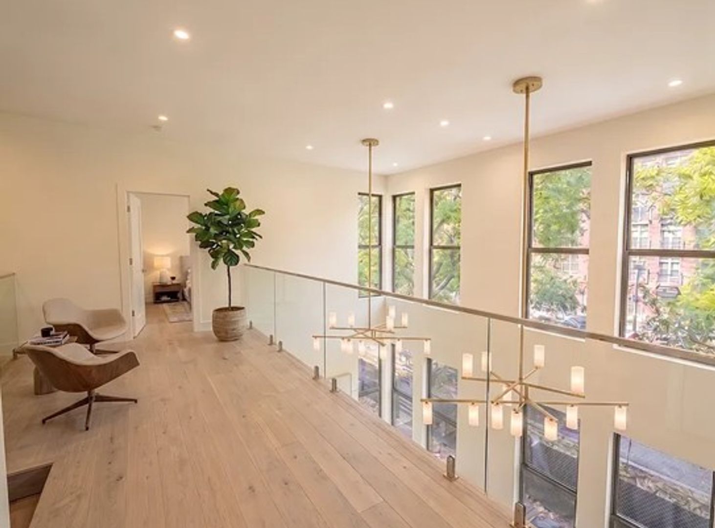Washington Apartment: 3427 Wisconsin Avenue NW