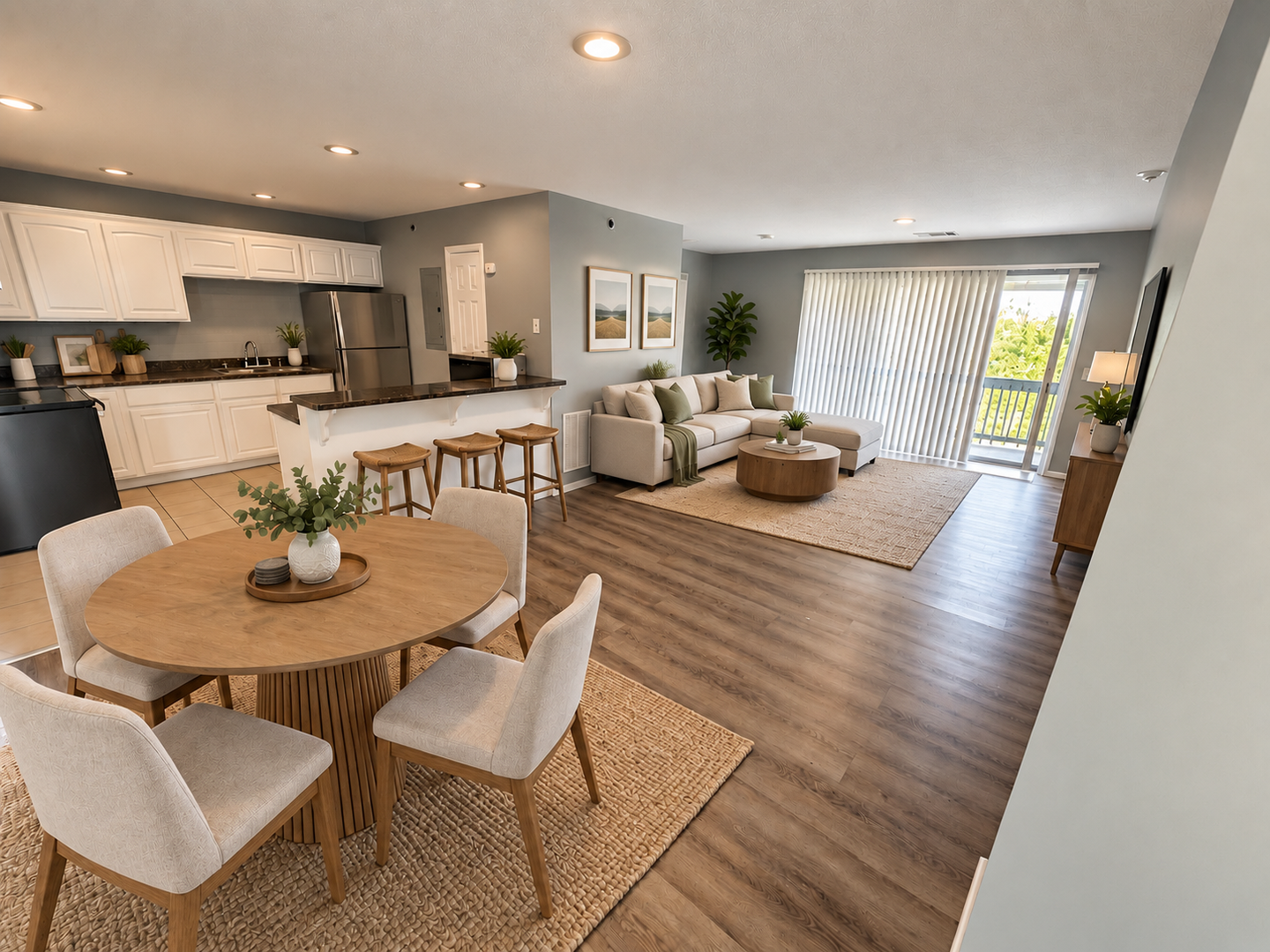 Shawnee Apartment: 10900 Oasis Court