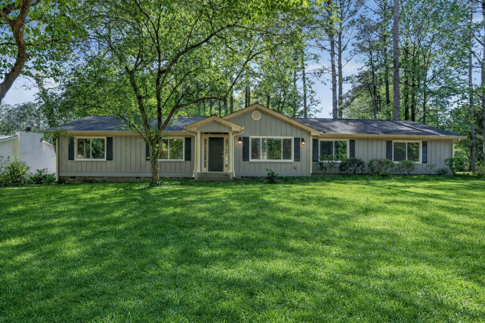 Marietta House: 3151 Lassiter Rd