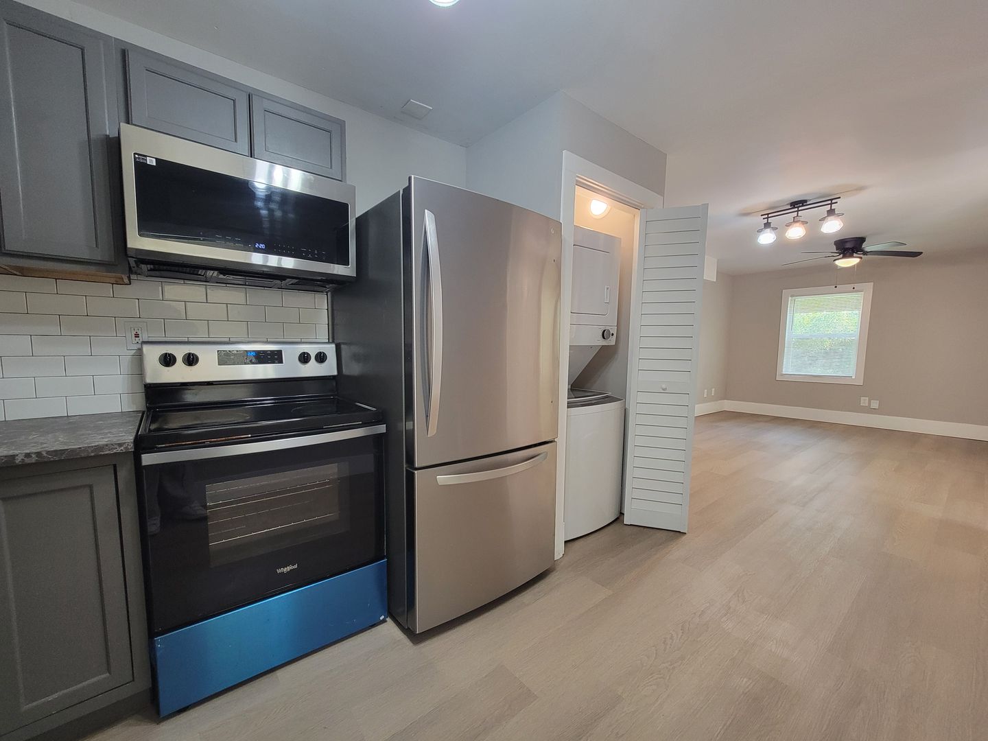 Scottdale House: 721 Ford Place Unit A