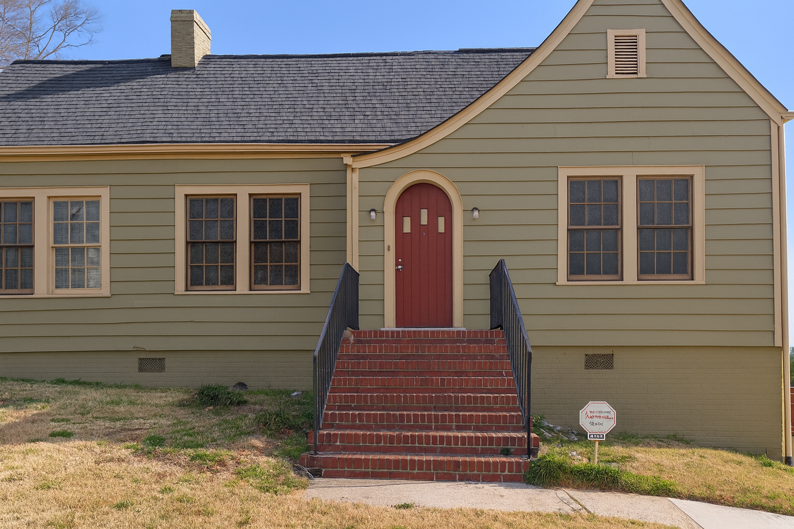 Atlanta House: 2380 Beecher Rd SW,