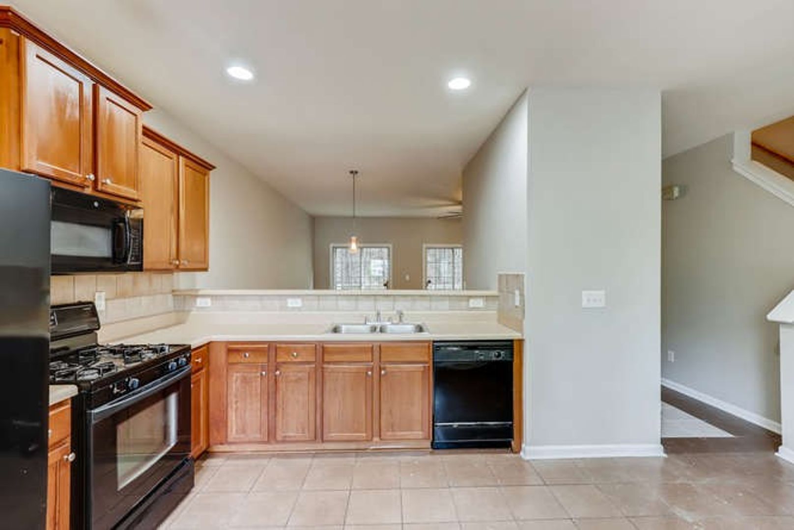 Atlanta Townhome: 744 Celeste Ln.