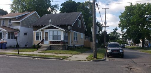 Charming, Comfortable And Convenient 2 Story Residential Home for Rent – photo 1