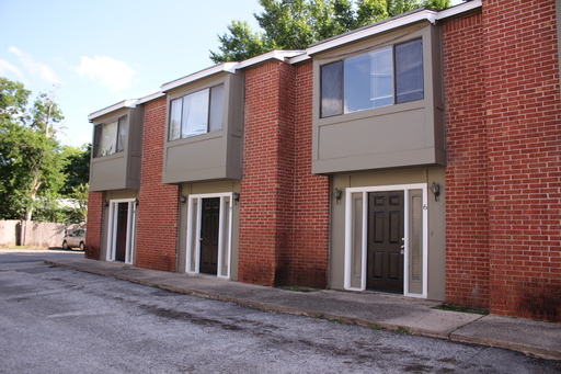 Great Condo - Close to Everything – photo 1