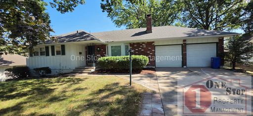 Beautiful 3 Bedroom 2.5 Bathroom in Independence, MO! – photo 1