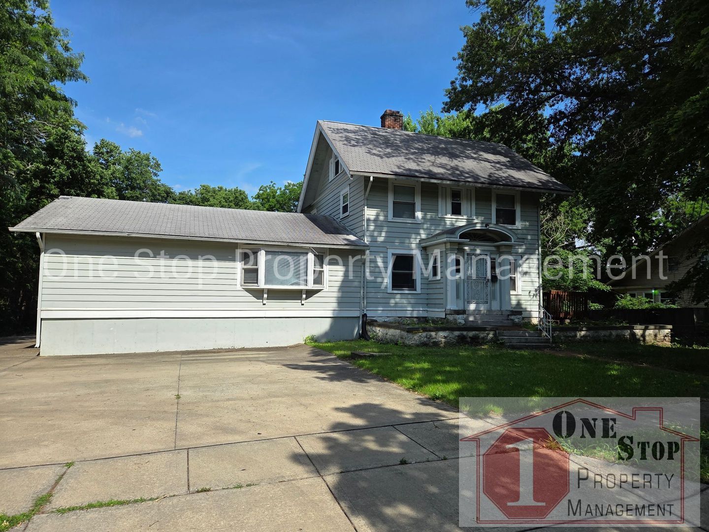 Kansas City House: 7111 Brooklyn Ave