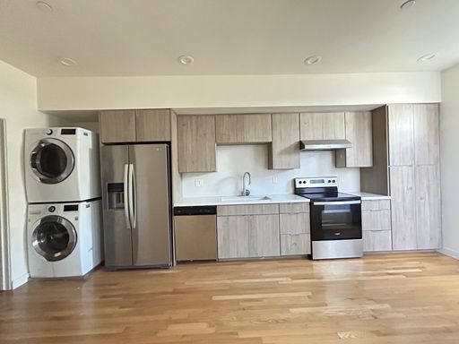 Updated 1 Bed 1 Bath in Central Phoenix! – photo 1