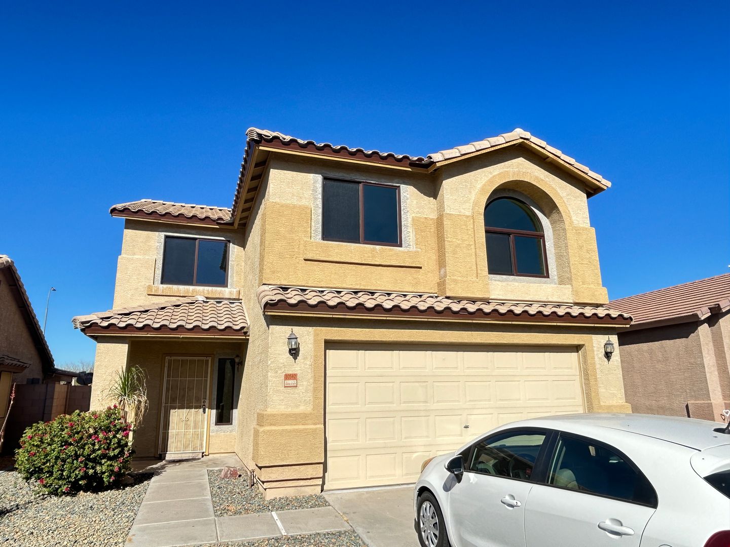 Avondale House: 10542 W. Alvarado Rd.