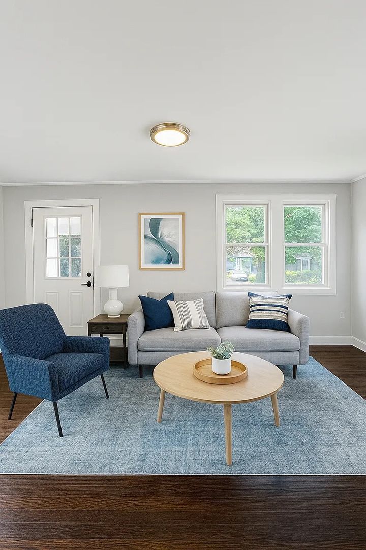 West Haven House: 55 Ownly Ave