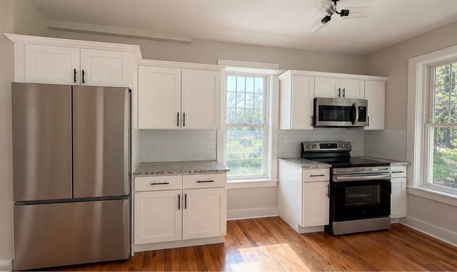 West Haven Apartment: 271 Elm St