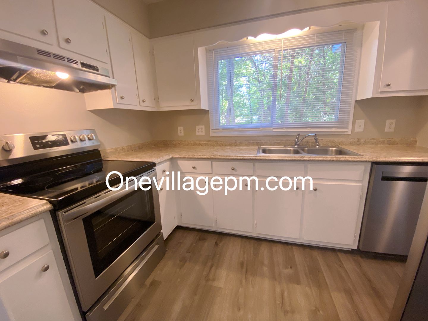 Burlington Apartment: 2416 Moran St