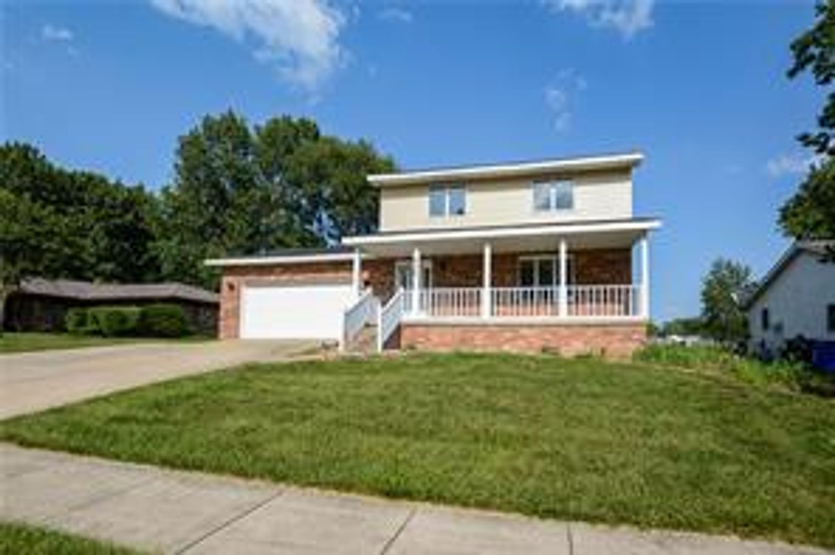 Decatur House: 920 Pine Hill Dr.