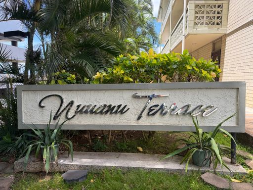 2 Bedroom, 1 Bathroom, 1 Parking – photo 1