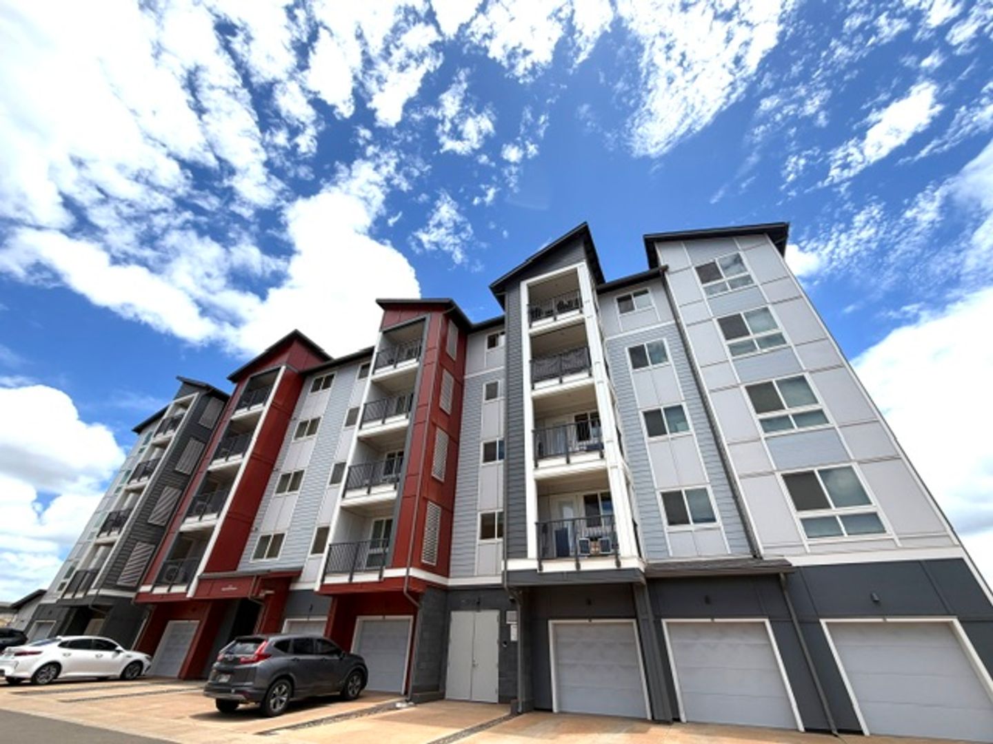 EWA BEACH Condo: 91-3641 IWIKUAMOO ST. #1402