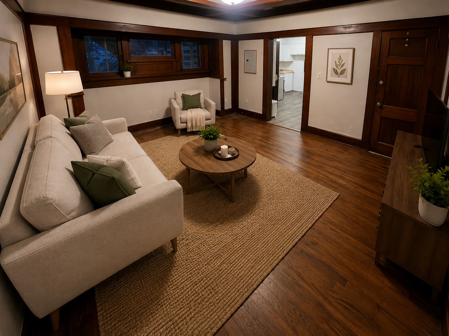 Des Moines Apartment: 3309 University Ave