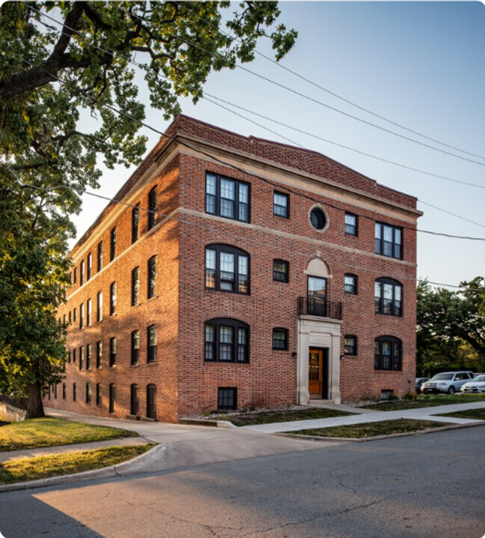 Des Moines Apartment: 511 29th St