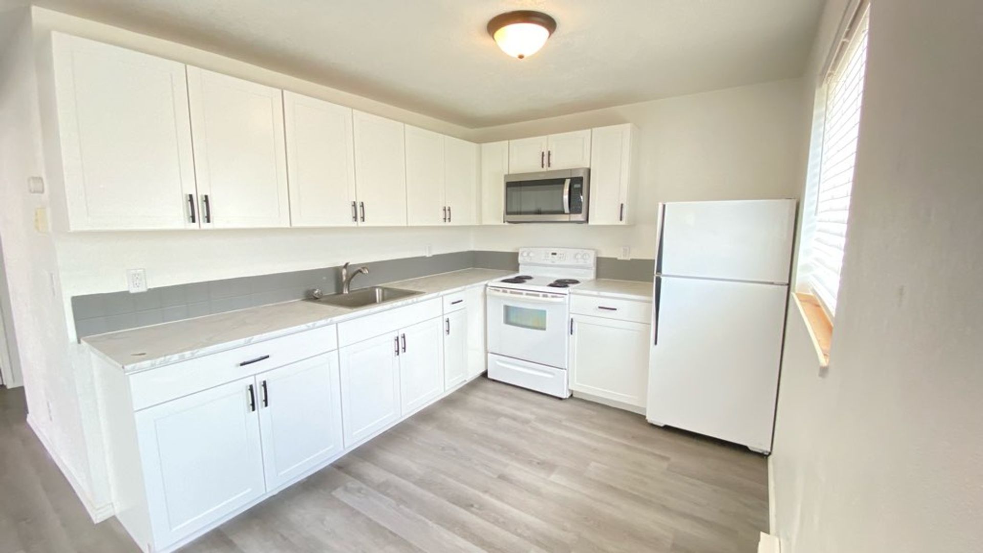 Spokane Valley Apartment: 15007 E. Trent Ave.