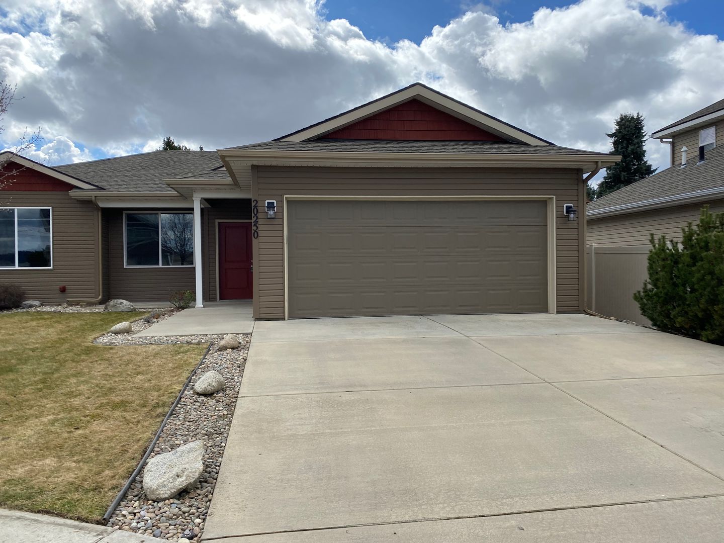 Liberty Lake House: 20250 E Deschutes Ave