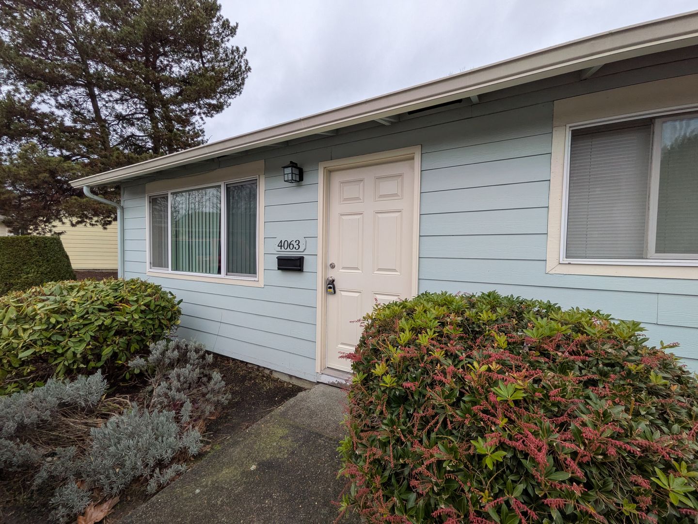 Portland Apartment: 4045-4085 North Alaska Street