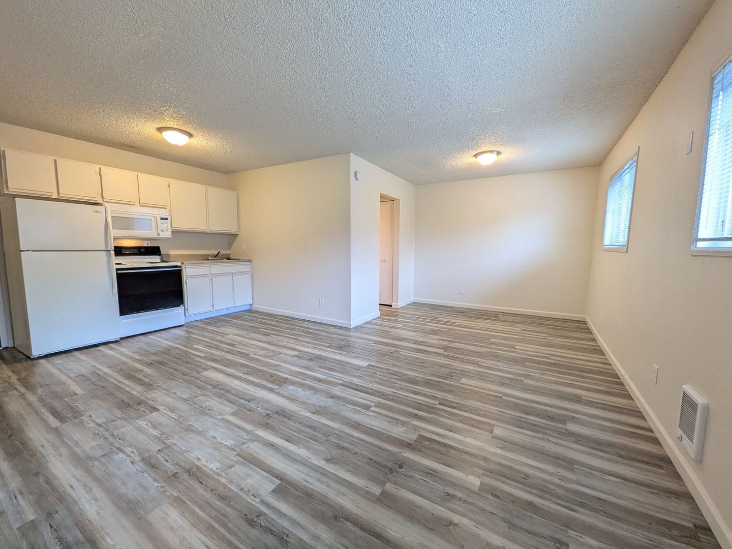 Portland Apartment: 10 S Porter street