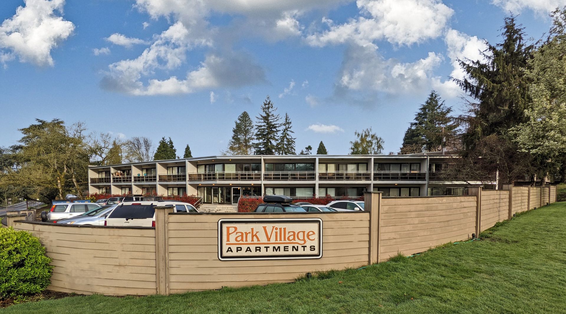 Portland Apartment: 4509 SW Vermont Street