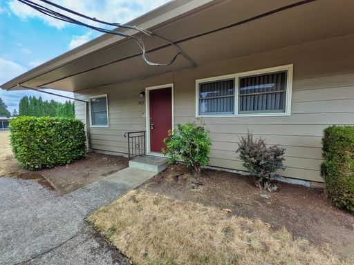 Bel Air Apartments | Single Level, 2-bedroom Ground Floor Apartment! | MOVE IN READY! – photo 1