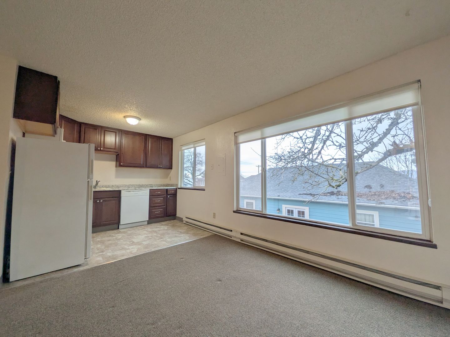 Portland Apartment: 4039 SE Holgate Blvd