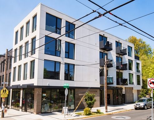 Division 31 | Beautiful Studio with W/D in great area! | Move in READY! – photo 1