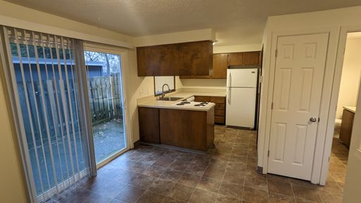 Stoddard Duplexes | 3 bed/1.5 bath Townhome with W/D Hookups & 2 Patios! 1 fenced! | MOVE IN LATE AUG! – photo 1