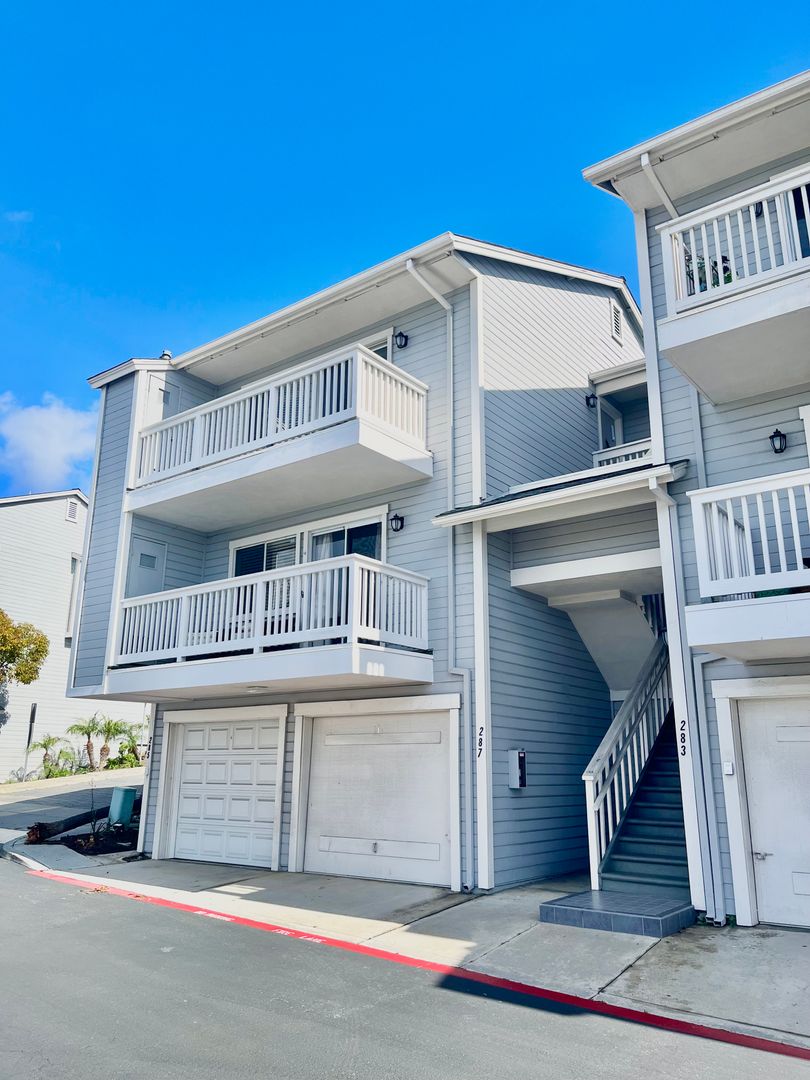 Encinitas Apartment: 287 Mangano Circle