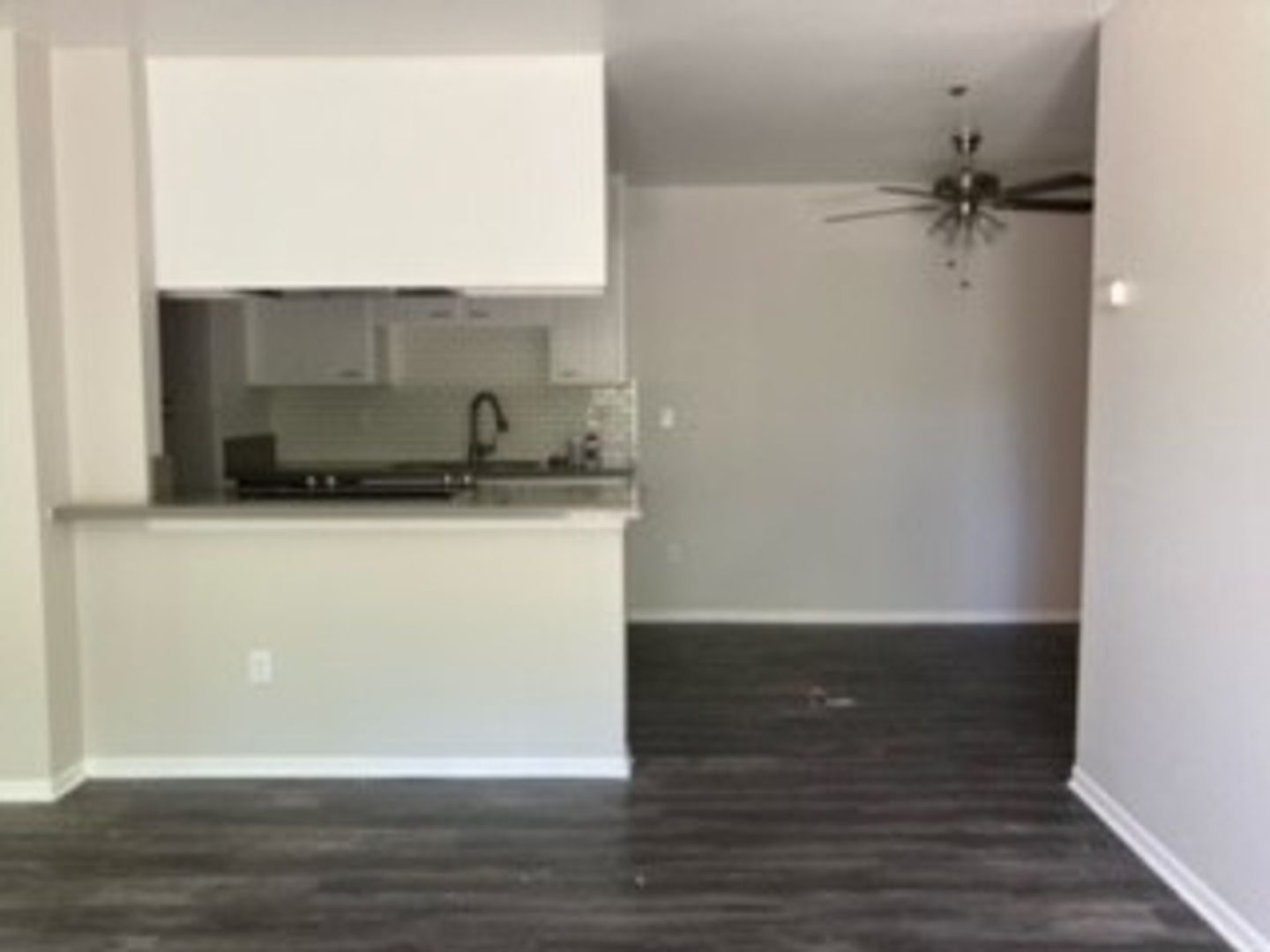 Vista Apartment: 322 Hillside Terrace