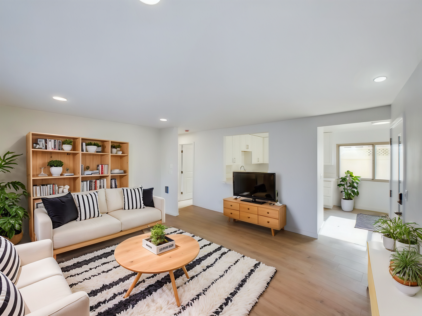 Encinitas Apartment: 1201 N. Vulcan Ave