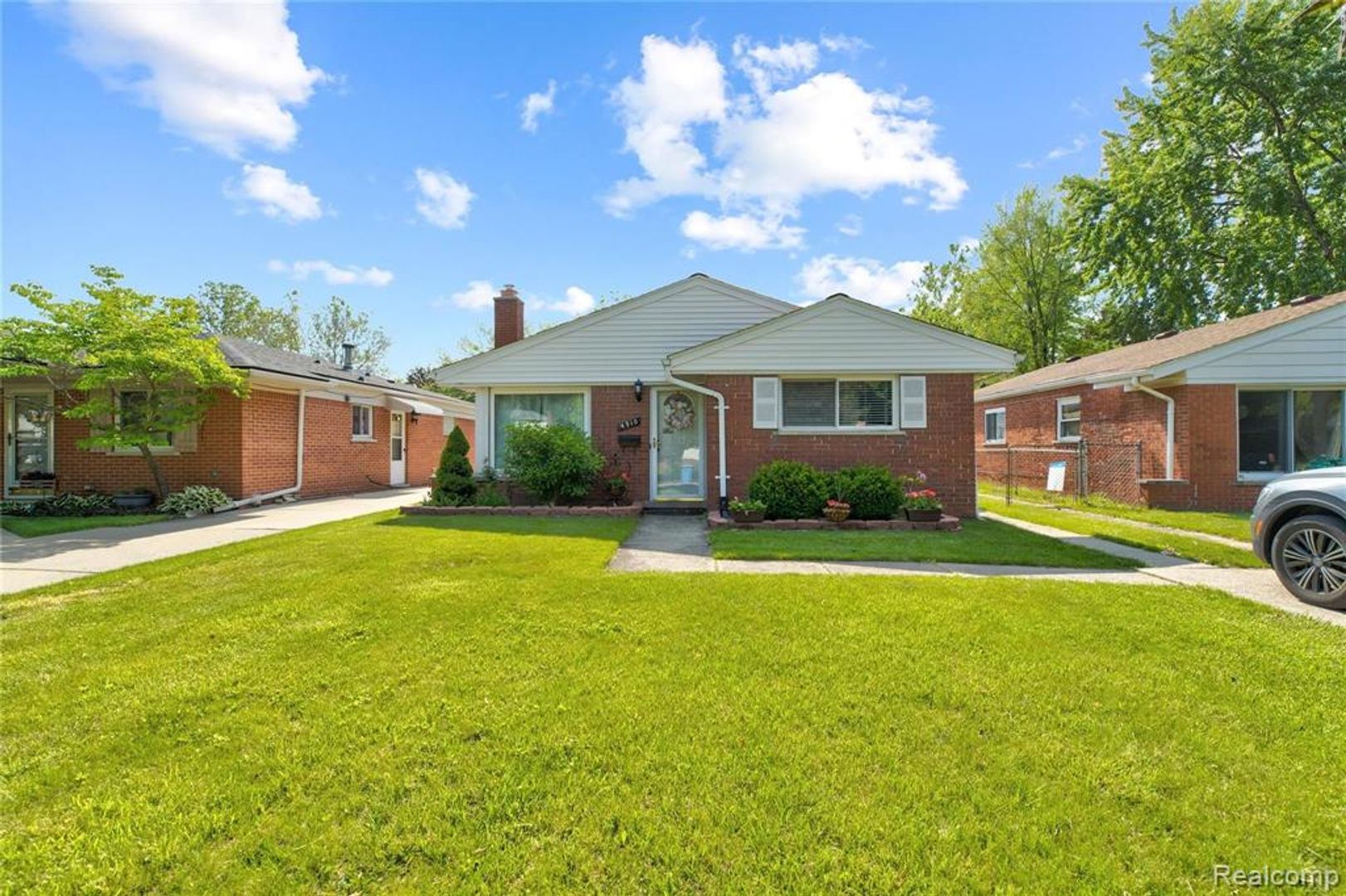 Dearborn Heights House: 4910 Roosevelt Blvd