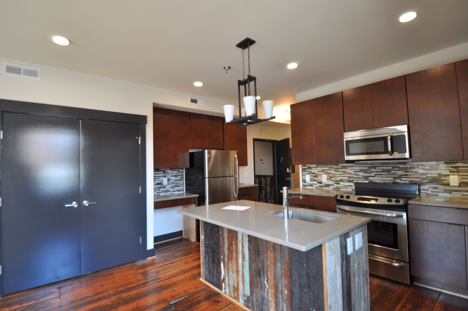 Lynchburg Apartment: 320 12th St.