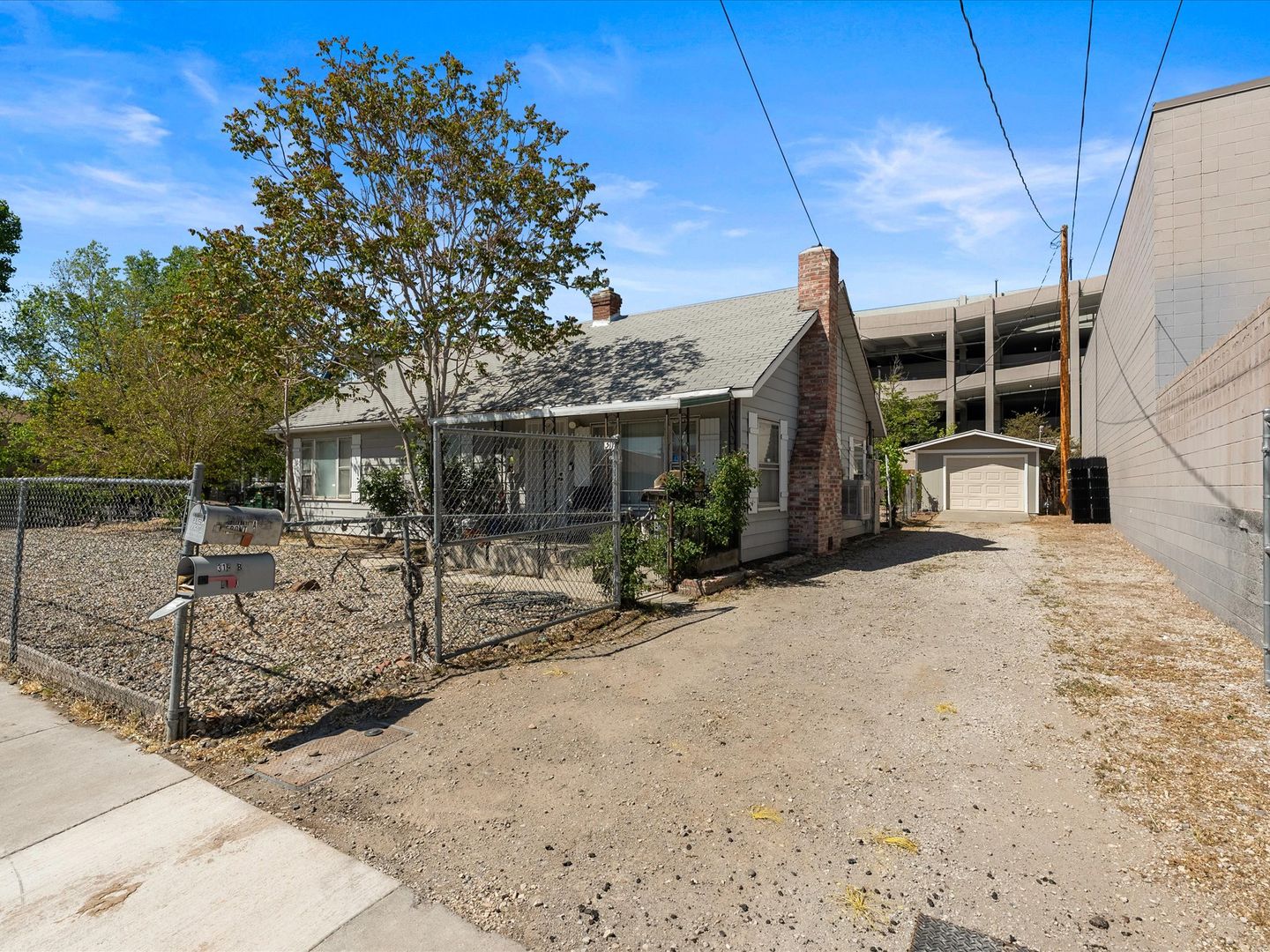 Reno Apartment: 319 Maine St