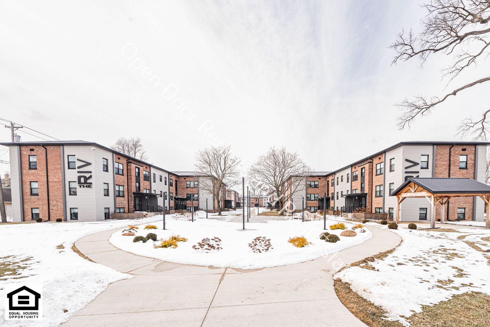 Fort Wayne Apartment: 1823 Griswold Drive