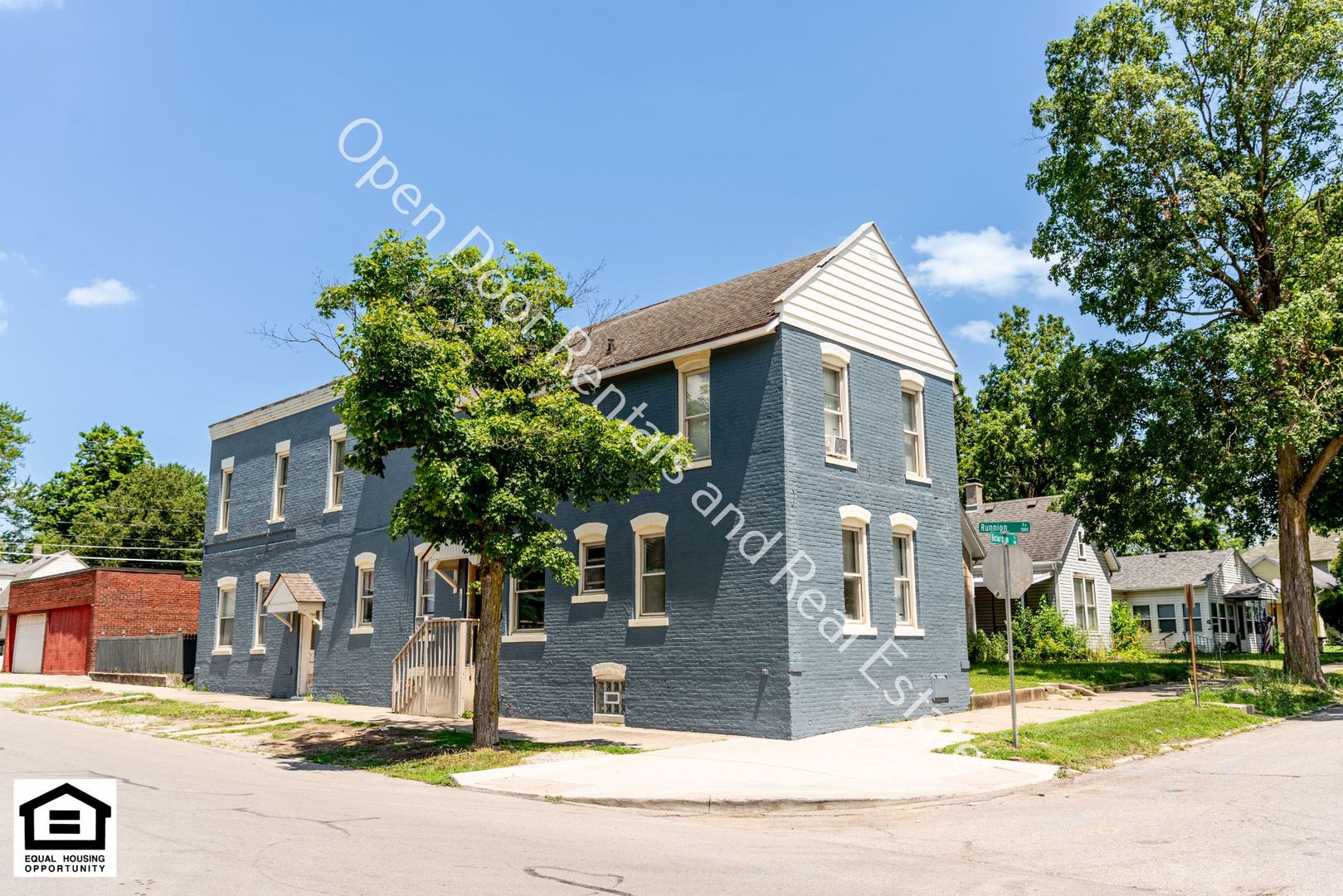 1006 Runnion Ave