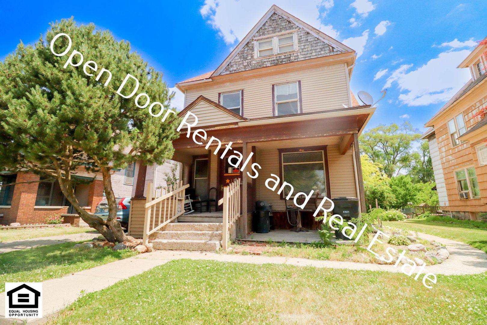 Kendallville Apartment: 109 S State st